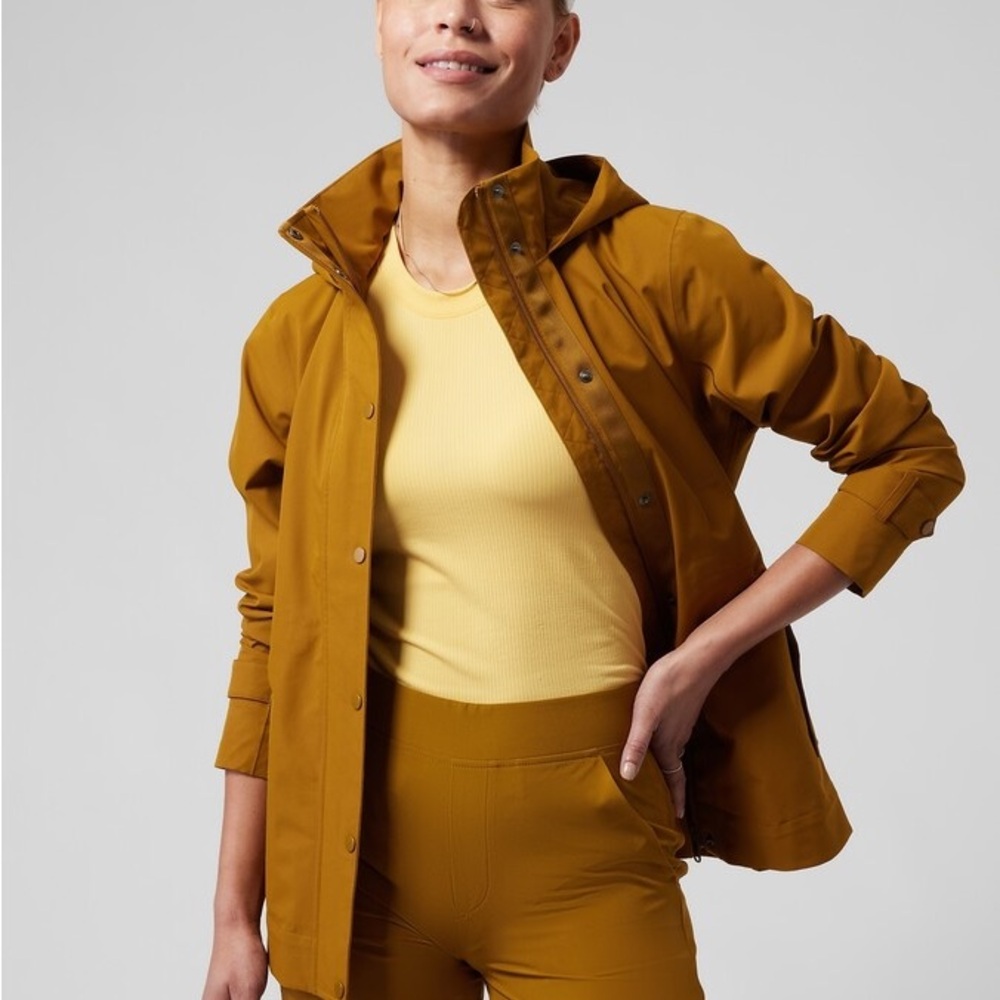Women's Athleta Rainout Sutro Trench